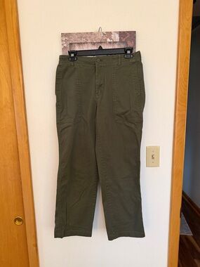 Tommy Hilfiger olive green cropped utility pants